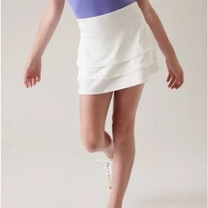 Athleta Girls White Tennis Skirt size 7